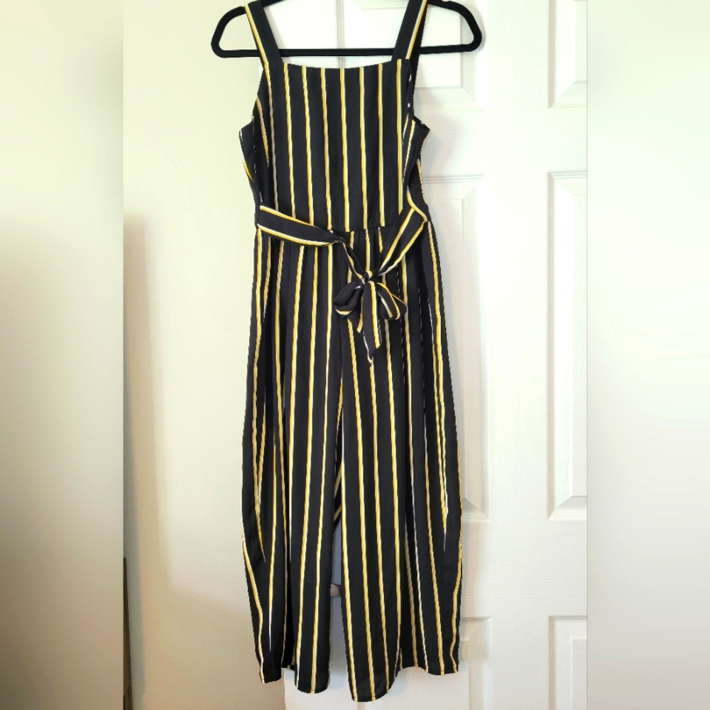 Girls Chenault Black White Yellow Striped Jumper Size 14